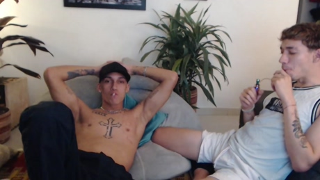 fratguysonline  17-02-2022